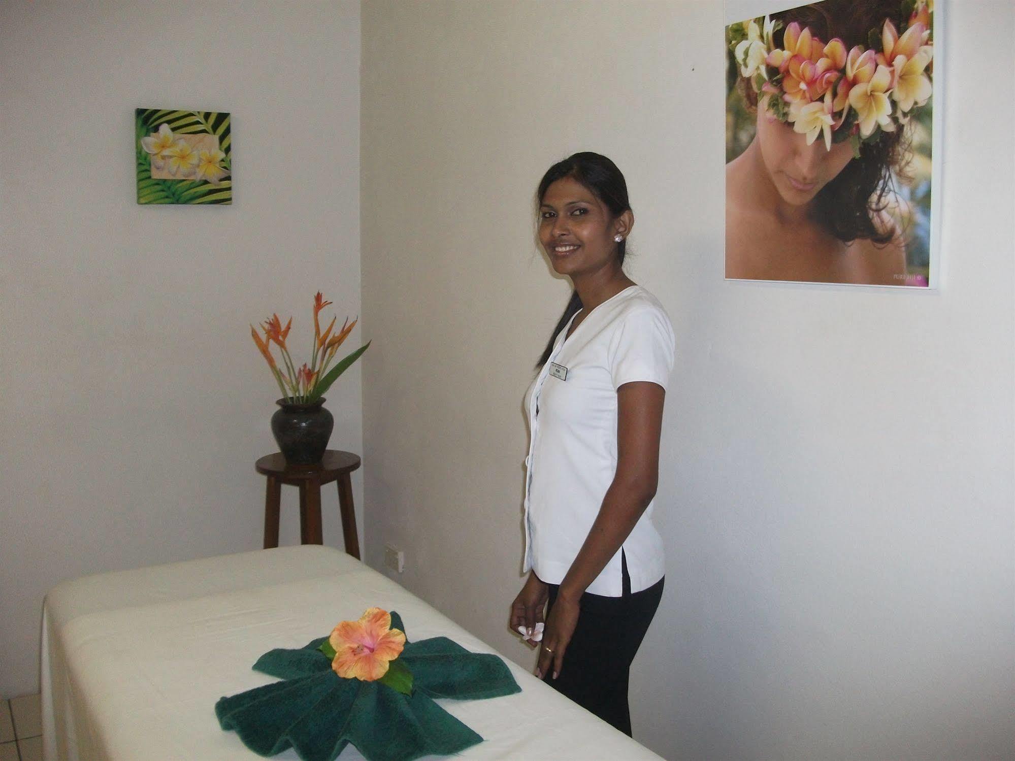 Nadi Bay Resort Hotel Esterno foto